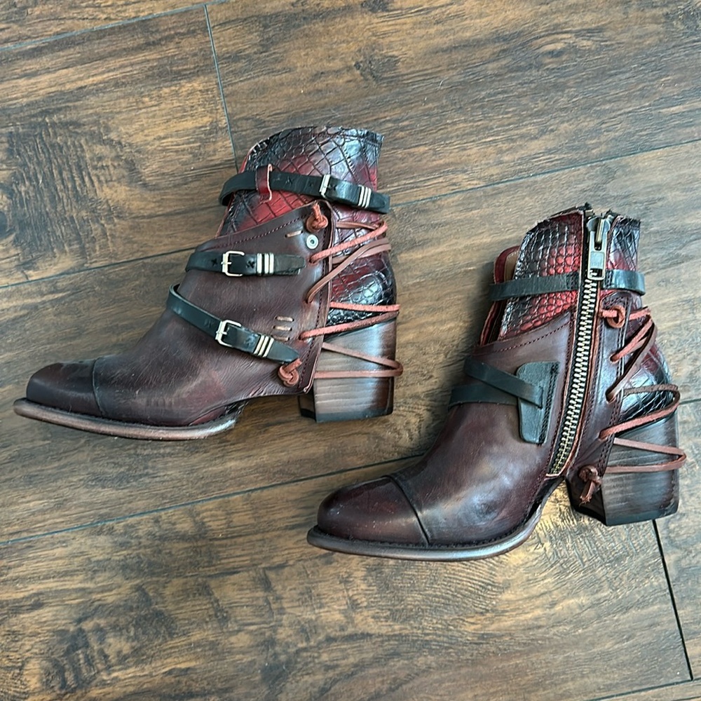 Wine Red Crue Ankle Boots